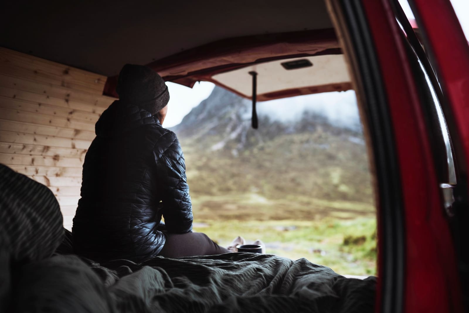 Victron lithium-accupakket naast elkaar getoond voor boot-, camper- en tiny house-installatie